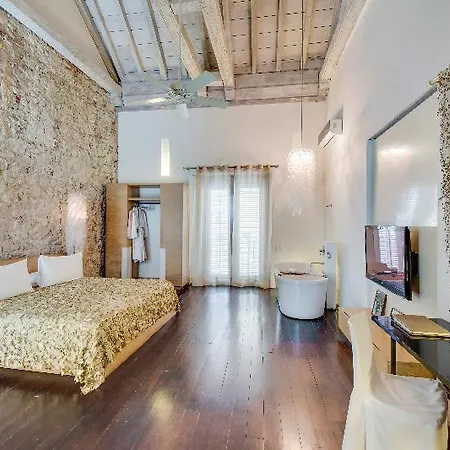 Mansion Tcherassi Hotel 5*